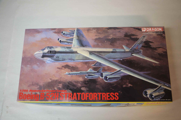 DRA2002 - Dragon 1/200 Boeing B-52H Stratofortress  PREOWNED118794