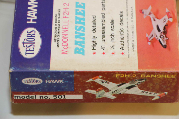 TES501 - Testors 1/48 McDonnell F2H-2 Banshee