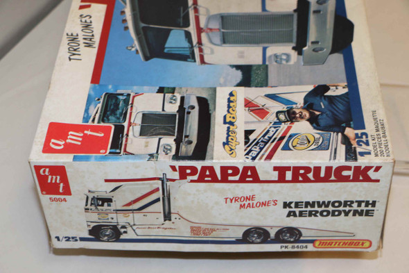 AMT5004 - AMT 1/25 Tyrone Malone's "Papa Truck" Kenworth Aerodyne AMT5004 - AMT 1/25 Tyrone Malone's "Papa Truck" Kenworth Aerodyne
