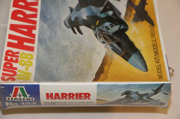 ITA137 - Italeri - 1/72 Super AV-8B Harrier  PREOWNED119112