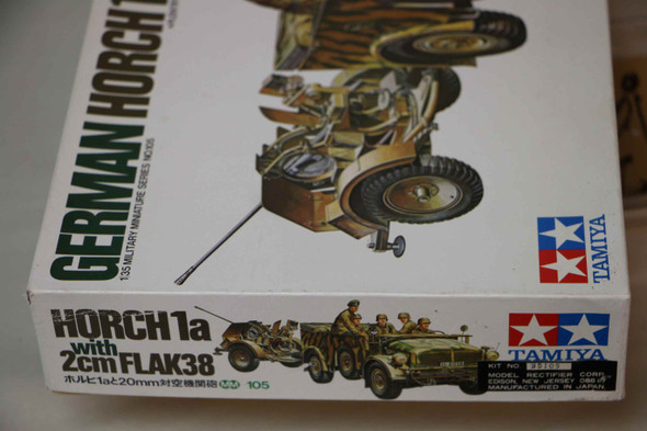 TAM35105 - Tamiya 1/35 German Horch 1a w 20mm AA Gun PREOWNED117669