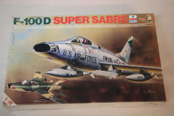 ESC9022 - ESCI 1/72 F-100 D Super Sabre  PREOWNED119120