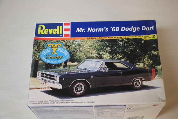 RMX85-7667 - Revell Mr. Norm's 1968 Dodge Dart 	WWHP119349
