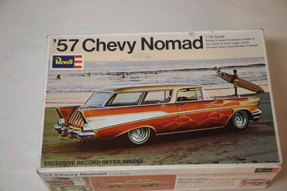 RMXH-1226 - Revell 1/25 '57 Chevy Nomad