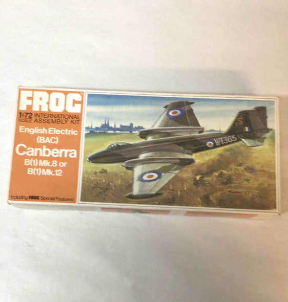 FRGF203 - FROG 1/72 English Electric (BAC) Canberra B(1) Mk.8 or B(1) Mk.12 - WWHP119429