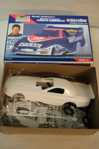 RMX85-7649 - Revell 1/24 Randy Anderson's Western Auto's Parts America Firebird  WWHP119452