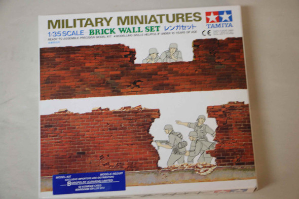 TAM35028 - Tamiya - 1/35 Brick Wall Set 	WWHP119531