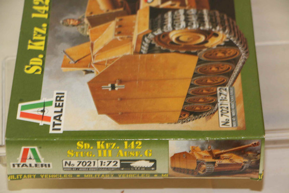 ITA7021 - Italeri - 1/72 Stug.III Ausf.G 	WWHP119655