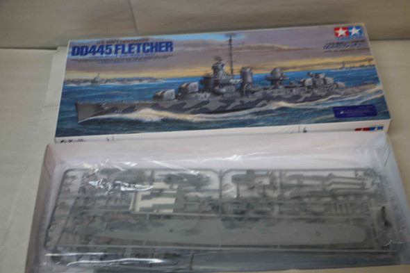 TAM78012 - Tamiya 1/350 U.S. Destroyer DD445 Fletcher - WWHP119782