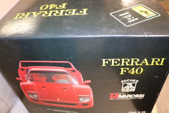 POCK55 - Pocher 1/8 Ferrari F40 WWHP119820
