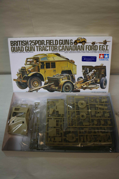 TAM35044 - Tamiya 1/35 25Pdr Gun w/Canadian Ford Quad Tractor  WWHP119939