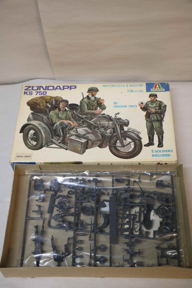 ITA317 - Italeri - 1/35 Zundapp KS750 w/Sidecar WWHP119947