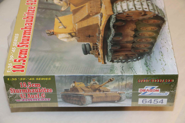DRA6454 - Dragon - 1/35 10.5cm Sturmhaubitze 42 Ausf.G w/Zimmerit WWHP119968