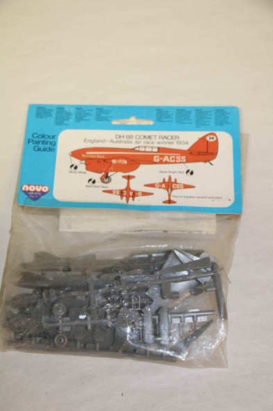 NPKF168 - Novo Plastic Kits 1/72  DH-88 Comet Racer  WWHP119987