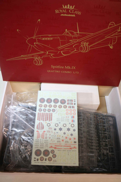 EDUR0013 - Eduard - 1/72 Spitfire Mk.IX ROYAL CLASS Quattro Combo WWHP112025