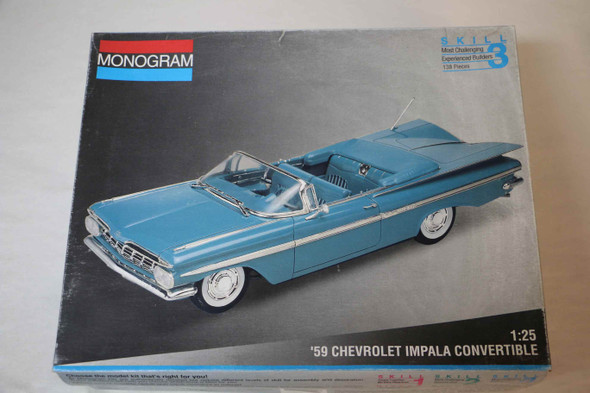 MON2437 - Monogram 1/25 '59 Chevrolet Impala convertible WWHP112033