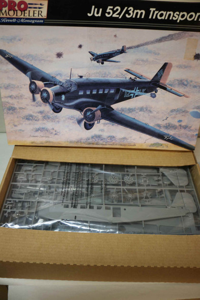 PRM85-5944 - Pro Modeler 1/48 Ju 52/3m transport WWHP112053