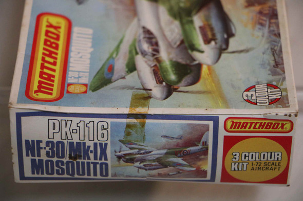 MATPK-116  Matchbox 1/72 DeHavilland Mosquito NF.30 WWHP112278