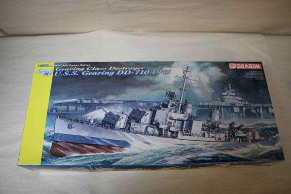 DRA1029 - Dragon - 1/350 U.S.S. Gearing DD-710 1943  WWHP112295