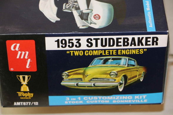 AMT877 - AMT 1/25 1953 Studebaker 3in1 WWHP112299