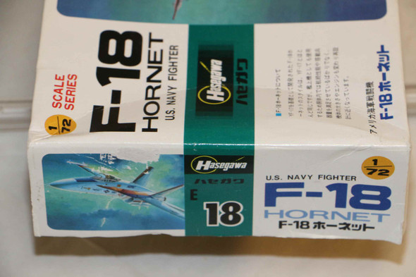 HASE18 - Hasegawa F-18 Hornet (EO18) WWHP112310