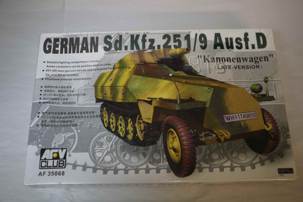 AFV35068 - AFV Club - 1/35 Sd.Kfz. 251/9 Ausf.D  WWHP112327
