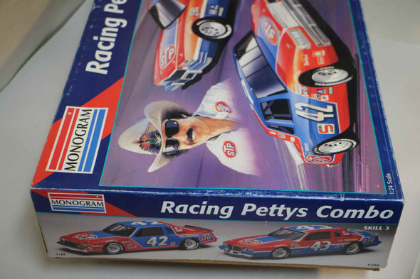 MON6389 - Monogram 1/24 Racing Pettys Combo - STP