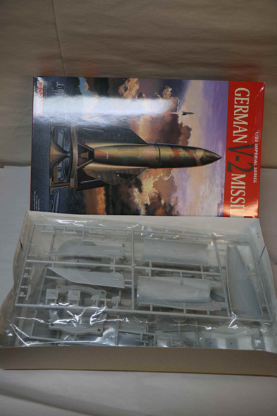 DRA9002 - Dragon - 1/35 German A4 Missile WWHP112374