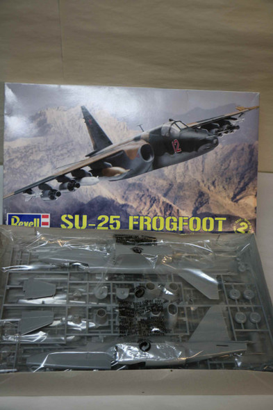 RMX85-5857 - Revell 1/48 SU-25 Frogfoot WWHP112409
