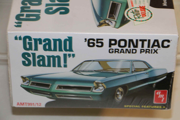 AMT991 - AMT 1/25 '65 Pontiac Grand Prix  WWHP112479