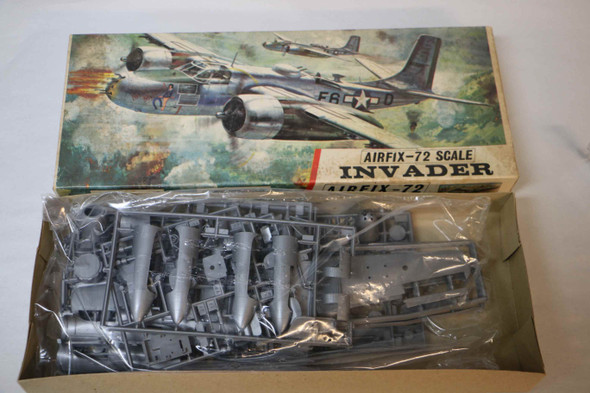 AIR591 - Airfix - 1/72 Douglas Invader WWHP112501