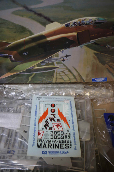 TAM60305 - Tamiya 1/32 McDonnell F-4C/D Phantom II WWHP112515