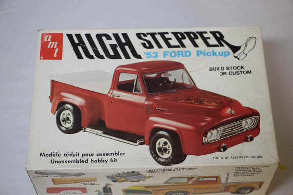 AMT2704 - AMT 1/25 High Stepper '53 Ford Pickup WWHP112540