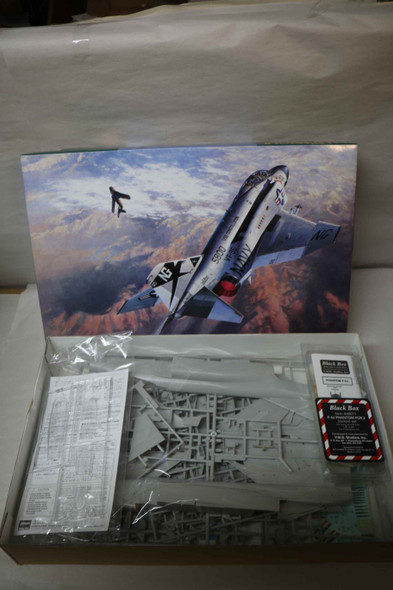 HAS07206 - Hasegawa - 1/48 F-4J Phantom II 'Show Time 100' WWHP112609
