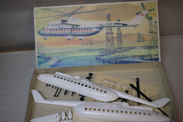 VEB0001 - VEB Plasticart MI-6 1/100 - WWHP111017