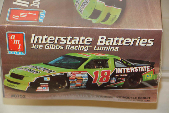 AMT8752 - AMT 1/25 Interstate Batteries/NFL/Marriot  WWHP112738