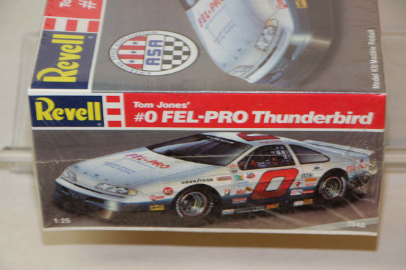 RMX7448 - Revell 1/25 Tom Jones' #0 FEL-PRO ASA Ford Thunderbird WWHP112748