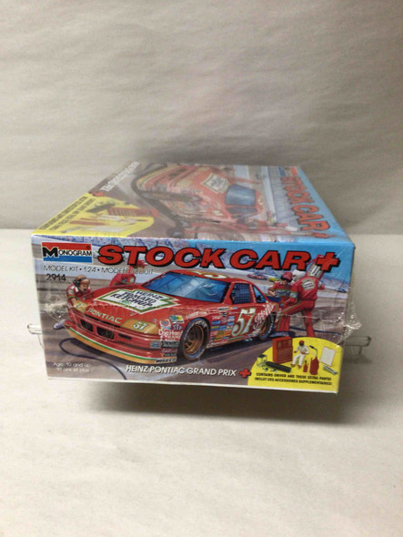 MON2914 - Monogram 1/24 Heinz Pontiac Grand Prix - WWHP111074