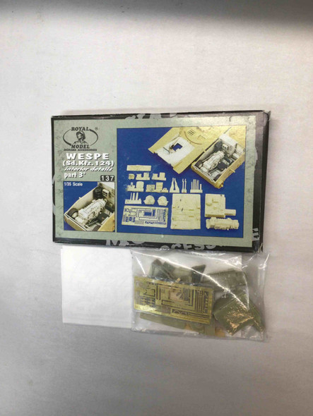 ROM137 - Royal Model 1/35 Wespe Sd. Kfz 124 Interior Details - WWHP111317