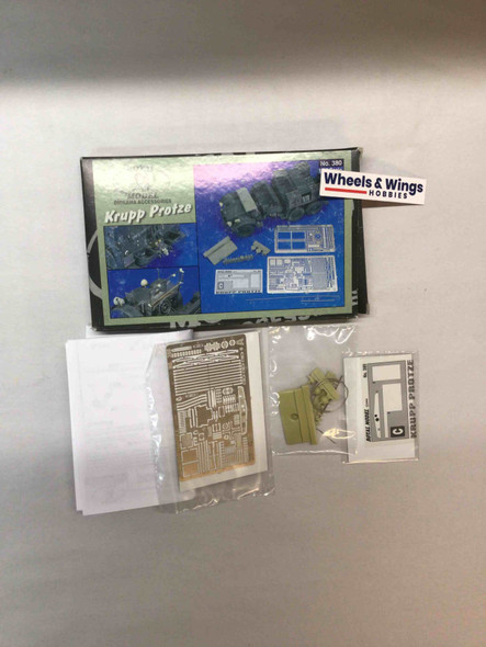ROM380 - Royal Model 1/35 Krupp Protze Conversion Set (For Tamiya) - WWHP111322