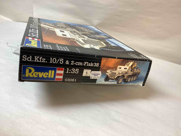RAG03061 - Revell 1/35 Sd.Kfz. 10/5 & 2cm-Flak38 - WWHP111686