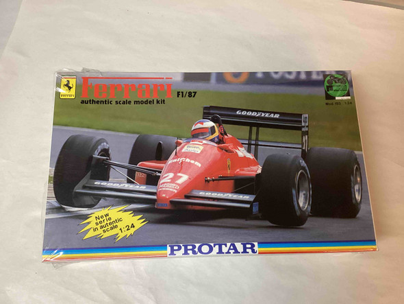P3341 - HOT WHEELS 1/24 Ferrari F1 Champions WWHP
