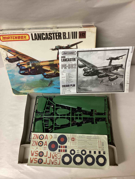MATPK-602 - Matchbox 1/72 Lancaster B.I/III - WWHP111823