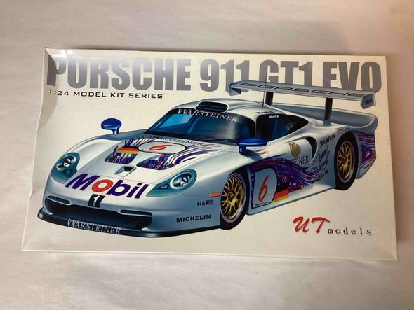 UTM92031 - UT Models 1/24 Porsche 911 GT1 Evo - WWHP111853