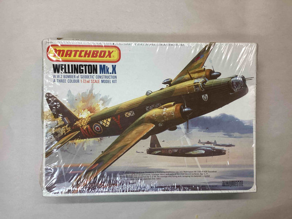 MATPK-402 - Matchbox 1/72 Wellington Mk. X/XIV - WWHP111856