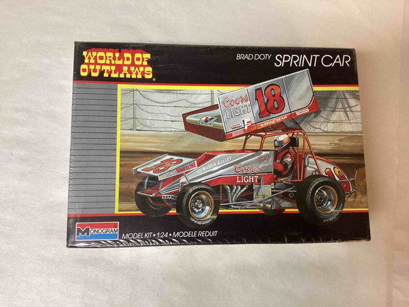 MON2752 - Monogram 1/24 Brad Doty Sprint Car World of Outlaws - WWHP111900