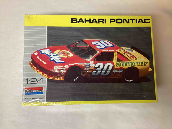 MON2932 - Monogram 1/24 Bahari Pontiac - WWHP111901