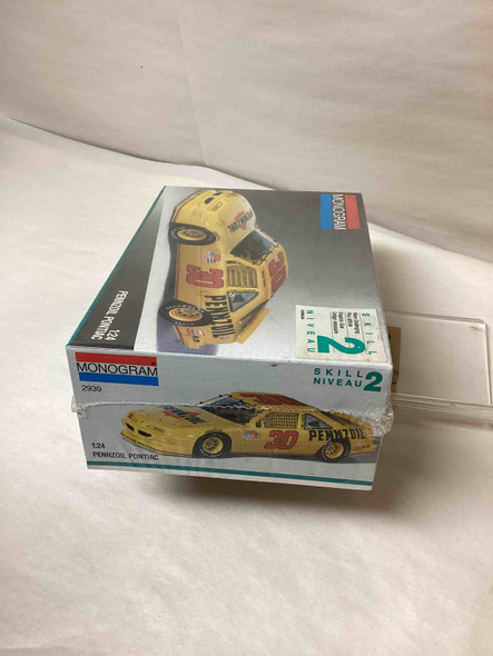 MON2939 - Monogram 1/24 Pennzoil Pontiac - WWHP111908
