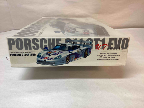 UTM92032 - UT Models 1/24 Porsche 911 GT1 Evo - WWHP111935