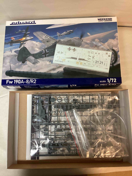 EDU7467 - Eduard 1/72 Focke-Wulf Fw-190A-8/R2 Weekend edition - WWHP113053